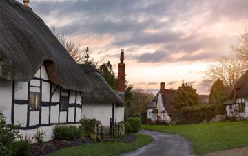 is Hoyland Common thatch roofing popular